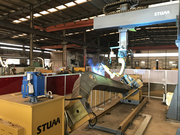 動臂、斗桿機(jī)器人焊接系統(tǒng)